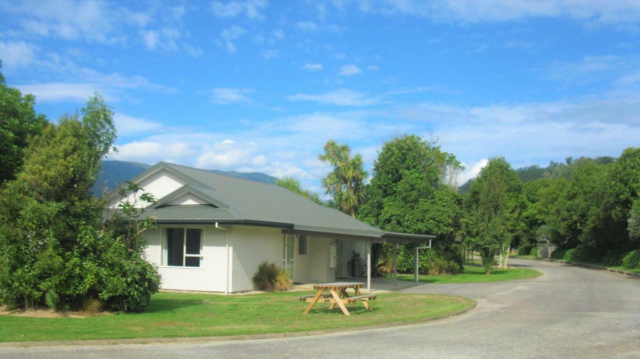 Karamea River Motels Eksteriør bilde